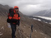 Cesta ze základního tábora Ačik-Taš do C1 (4400m), Kyrgyzstán