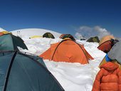 Aklimatizační procházka do třetího výškového tábora C3 (6125m), Kyrgyzstán