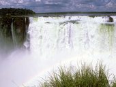 Vodopády Iguazú / Cataratas del Iguazú na hranici Argentiny a Brazílie