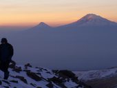 Výstup na jižní vrchol arménské nejvyšší hory Aragac (3890m)