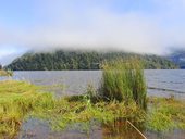 jezero s kempem