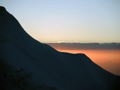 První den výstupu na Pik Lenina (7134m) - z 4400m do 5830m, Pamír, Kyrgyzstán