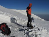 Sestup do základního tábora Ačik-Taš pod Pikem Lenina (7134m), Pamír, Kyrgyzstán