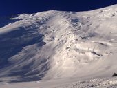 Sestup z C2 (5380m) do C1 (4400m) a den odpočinku před výstupem, Pamír, Kyrgyzstán