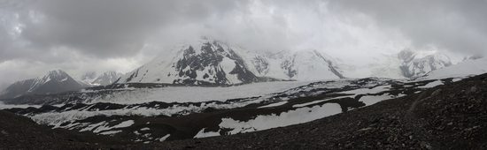 Panorama Leninova ledovce, Pamír, Kyrgyzstán.