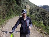 Cyklistika na profláknuté silnici smrti, Bolívie