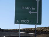 Cestou do Argentiny míjíme na silnici č. 27 odbočku na bolivijský hraniční přechod Hito Cajón ...