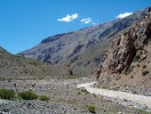 Přístup pod Aconcagua údolími Vacas a Relinchos, Argentina