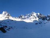 Zimní výstup na severozápadní vrchol Vysoké (2547m) centrálním žlabem, Vysoké Tatry, Slovensko