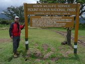 První den na cestě Chogoria Route - z mestečka Chogoria k bráně NP Mount Kenya, Mt. Kenya, Keňa