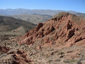 Stoupáme výše do hor ... této oblasti And se říká Puna de Atacama