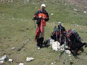 Cesta ze základního tábora Ačik-Taš do C1 (4400m), Kyrgyzstán