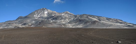 Ojos del Salado (6893m) - nejvyšší hora Chile