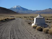 Přijíždíme k maličké osadě Llucuoma, NP Isluga, Chile