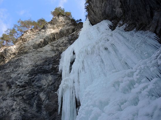 Wiesafleck 3 (WI 5+, 70m), Oberinntal, Rakousko