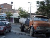 Ranní provoz v ulicích Belénu, Argentina