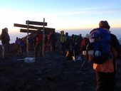 Kibo/Uhuru Peak (5895m), Kilimandžáro, Tanzanie