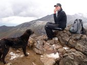 Výstup na sopku Pichincha z konečné stanice lanovky Cruz Loma, Quito, Ekvádor