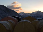 Cesta ze základního tábora Ačik-Taš do C1 (4400m), Kyrgyzstán