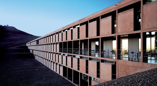 Hotel u observatoře Cerro Paranal