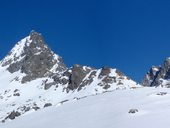 Zimní výstup na severozápadní vrchol Vysoké (2547m) centrálním žlabem, Vysoké Tatry, Slovensko