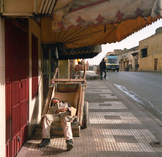 Místní působí během ramadánu dosti unaveným dojmem, Meknès, Maroko