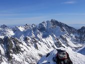 Zimní výstup na severozápadní vrchol Vysoké (2547m) centrálním žlabem, Vysoké Tatry, Slovensko