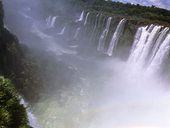 Vodopády Iguazú / Cataratas del Iguazú na hranici Argentiny a Brazílie