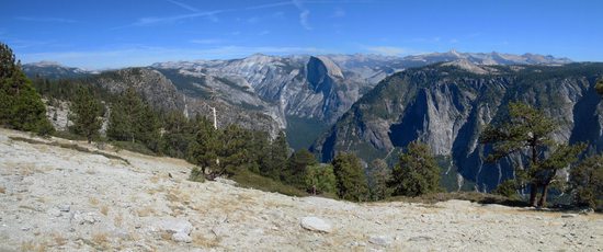 Vrcholové panorama El Capitan, Yosemite, USA