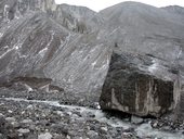 Cesta ze základního tábora Ačik-Taš do C1 (4400m), Kyrgyzstán