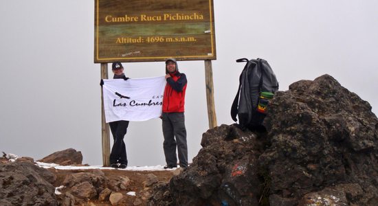 Vrchol Rucu Pichincha (4696m).