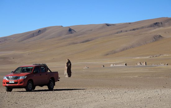 Oblast osamocených obřích balvanů - Monjes de la Pacana, Chile