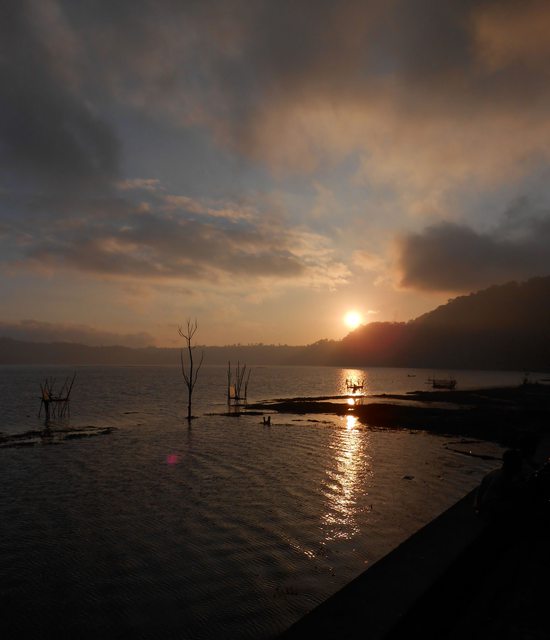 Jezero Danau Bratan, Bali, Indonésie