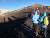 Uhuru Peak (5895m), Kilimandžáro, Tanzanie