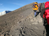 Uhuru Peak (5895m), Kilimandžáro, Tanzanie