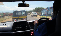 Cesta 'private matatu' z Nairobi do Chogorie.