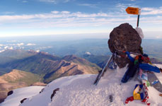Elbrus (5642m) - západní vrchol.