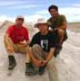 Z leva Vladimír, Martin a Armando na Salar de Uyuni, Bolívie, 8.2.2006