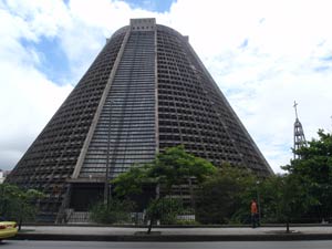 Katedrála - Catedral Metropolitana, Rio de Janeiro, Brazílie.